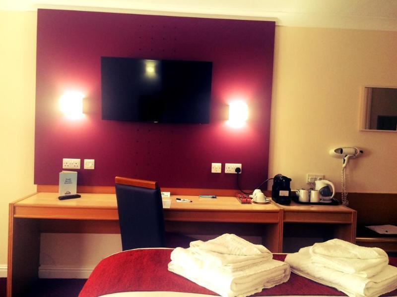 Days Inn Southampton Rownhams Chilworth  Bagian luar foto