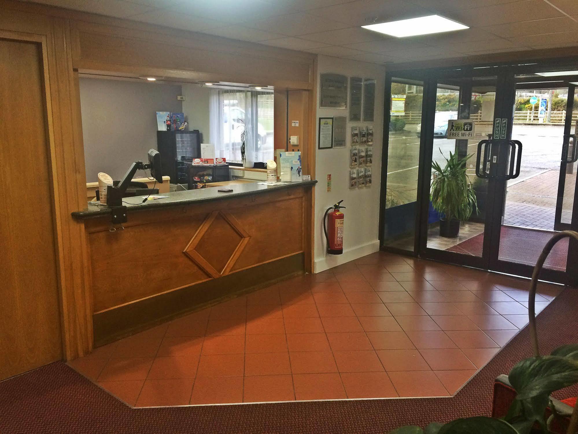 Days Inn Southampton Rownhams Chilworth  Bagian luar foto